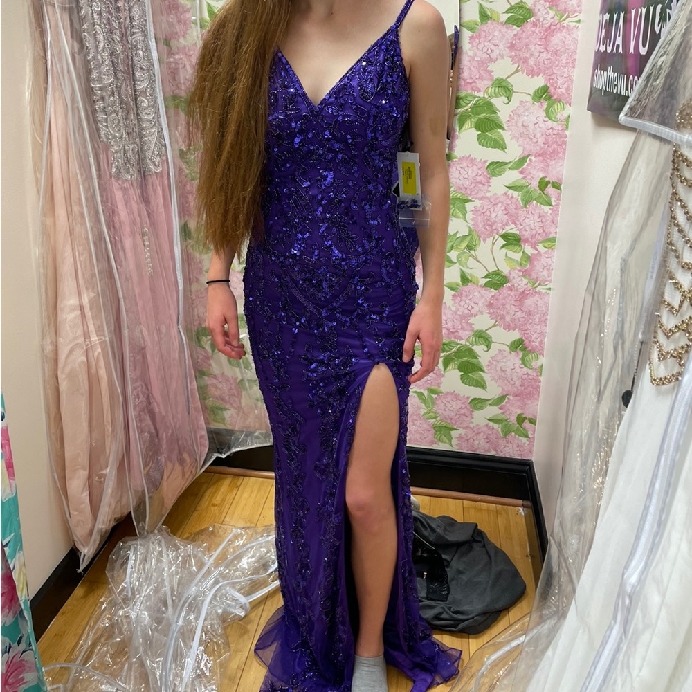Elegant Beaded Purple Evening Dress with Thigh Slit